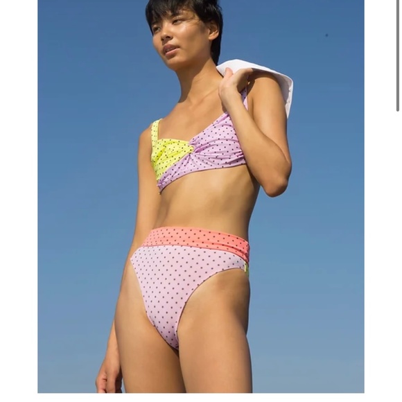 Tach Bikini Set - Picture 2 of 3